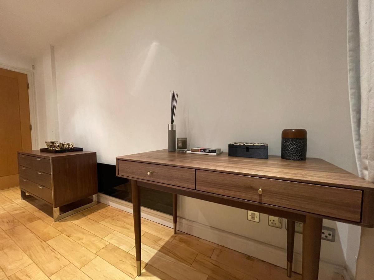 Stunning Westminster Apartment - 9 Albert London Eksteriør billede